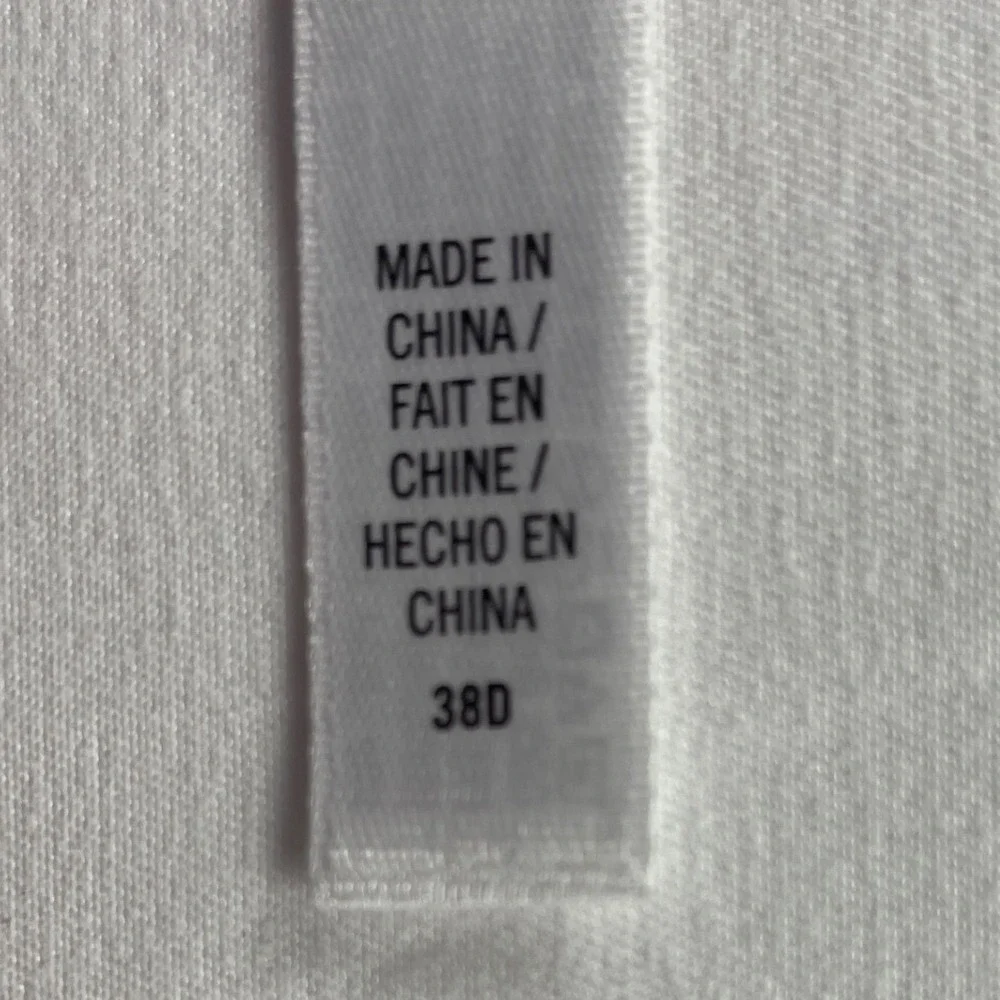 Victoria's Secret VSX Sport Incredible Front-Close Sports Bra Purple 38D NEW